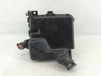 2010 Mitsubishi Outlander Fusebox Fuse Box Panel Relay Module P/N:8565A024 Fits OEM Used Auto Parts - Oemusedautoparts1.com