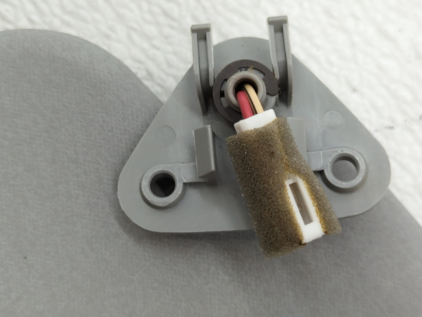 2010-2011 Mitsubishi Outlander Sun Visor Shade Replacement Passenger Right Mirror Fits Fits 2010 2011 2012 OEM Used Auto Par