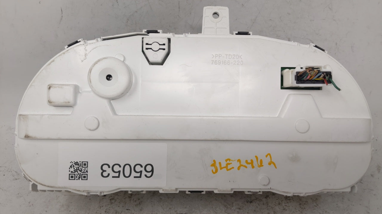 2010 Mitsubishi Outlander Instrument Cluster Speedometer Gauges P/N:8100B257B Fits OEM Used Auto Parts - Oemusedautoparts1.c