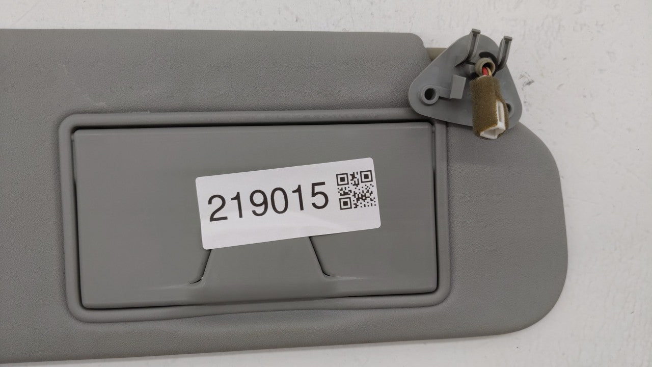 2010 Mitsubishi Outlander Sport Sun Visor Shade Replacement Passenger Right Mirror Fits OEM Used Auto Parts - Oemusedautopar