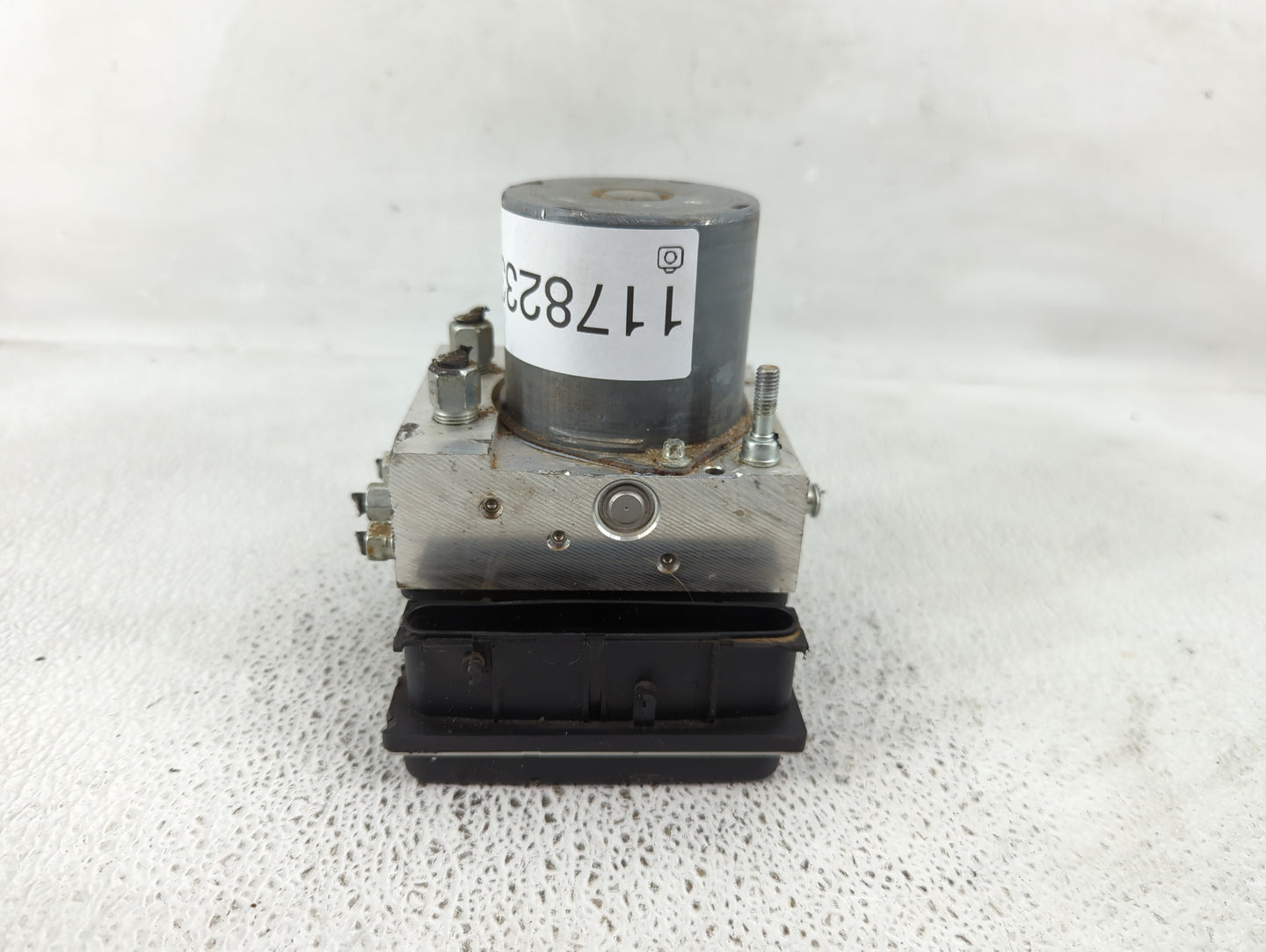 2009-2010 Nissan 370z ABS Pump Control Module Replacement P/N:47660 1EA0E Fits Fits 2009 2010 OEM Used Auto Parts - Oemuseda