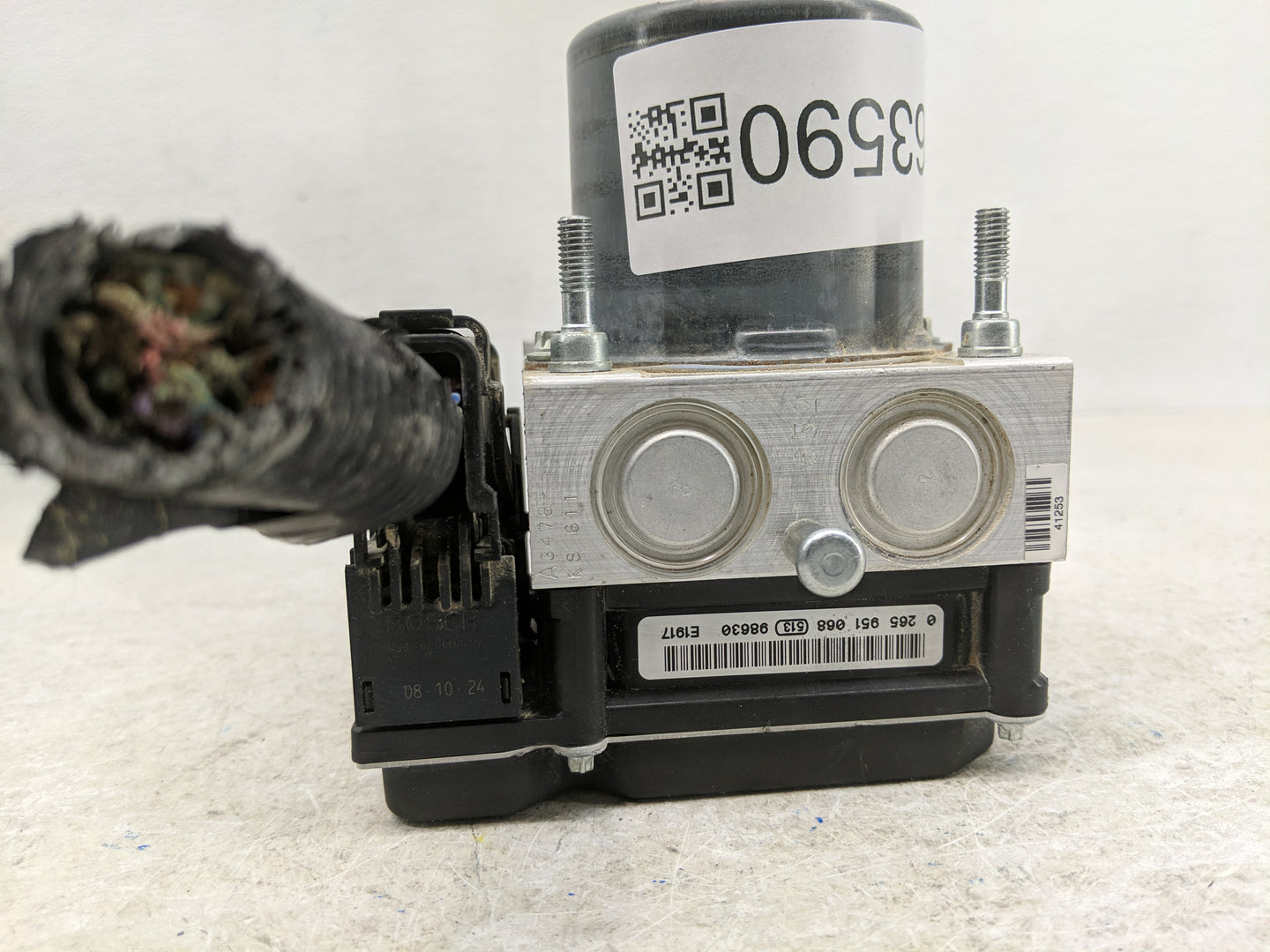 2009-2010 Nissan 370z ABS Pump Control Module Replacement P/N:47660 1EA0E Fits Fits 2009 2010 OEM Used Auto Parts - Oemuseda