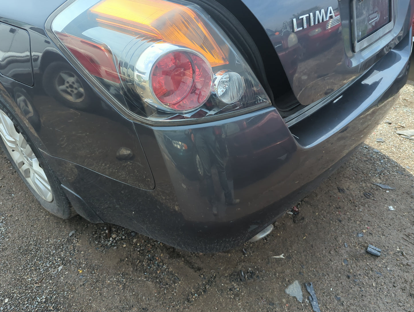 2007-2012 Nissan Altima Rear Bumper Assembly Oem - Oemusedautoparts1.com