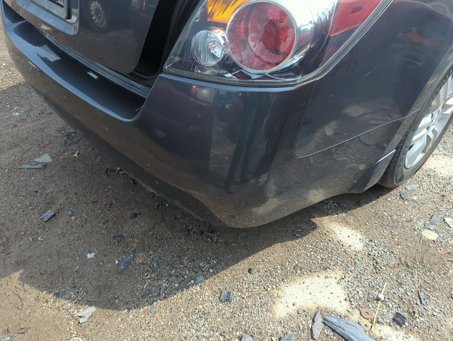 2007-2012 Nissan Altima Rear Bumper Assembly Oem - Oemusedautoparts1.com