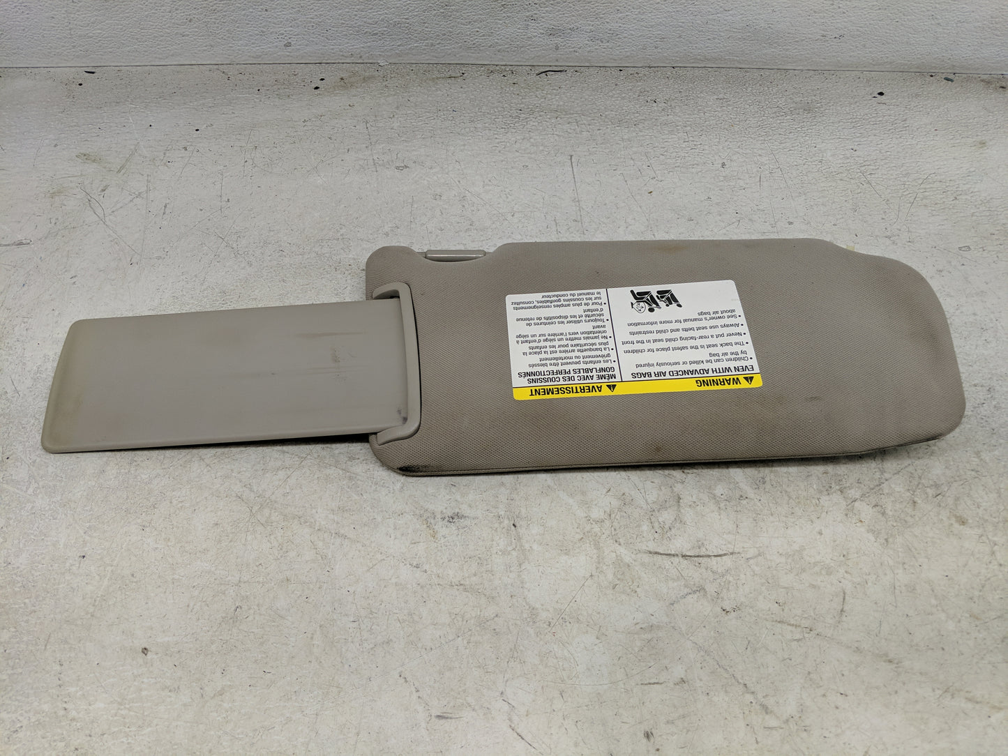 2010-2012 Nissan Altima Sun Visor Shade Replacement Driver Left Mirror Fits Fits 2010 2011 2012 OEM Used Auto Parts - Oemuse