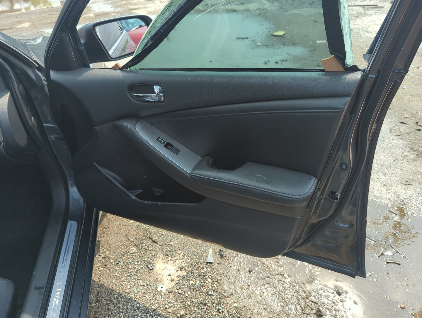 2010 Nissan Altima Front Right Passenger Interior Door Panel Trim - Oemusedautoparts1.com