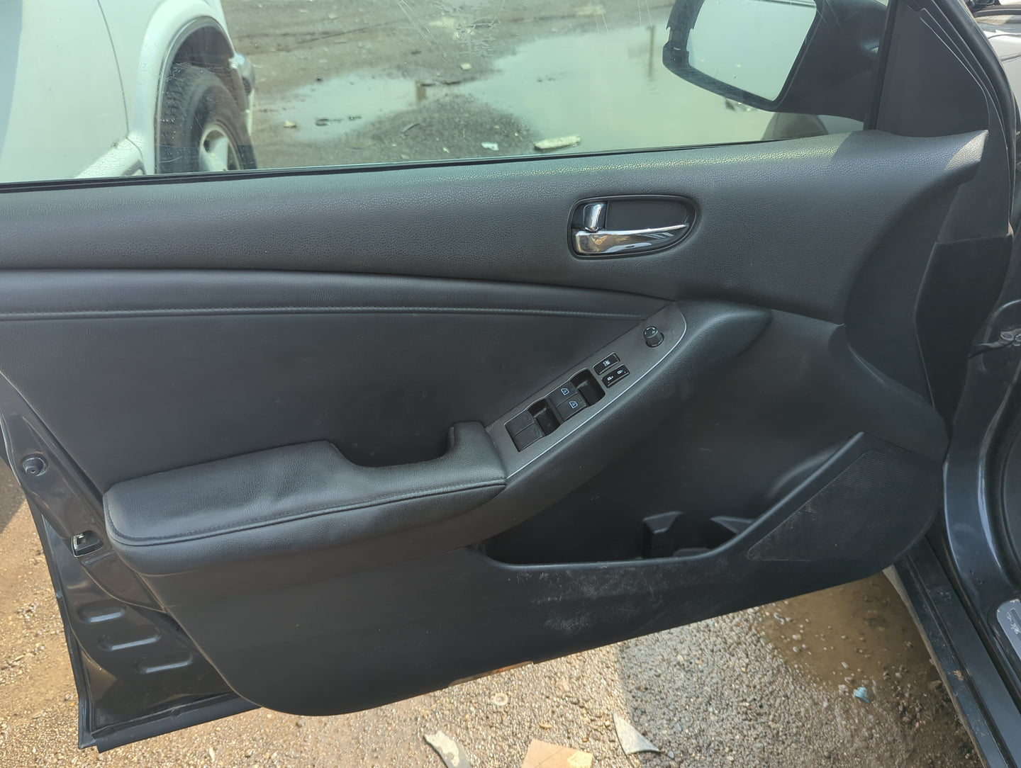 2010 Nissan Altima Front Left Driver Interior Door Panel Trim - Oemusedautoparts1.com