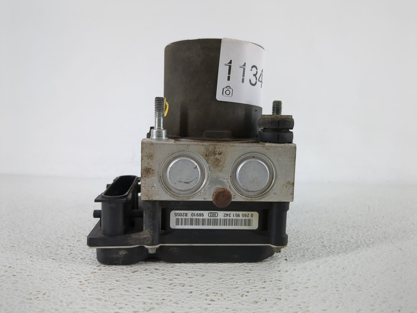 2010 Nissan Altima ABS Pump Control Module Replacement P/N:47660 ZX00A Fits OEM Used Auto Parts - Oemusedautoparts1.com
