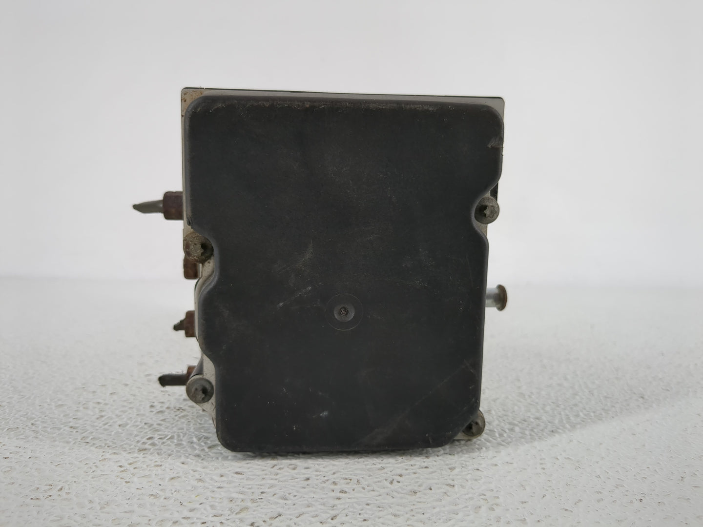 2010 Nissan Altima ABS Pump Control Module Replacement P/N:47660 ZX00A Fits OEM Used Auto Parts - Oemusedautoparts1.com