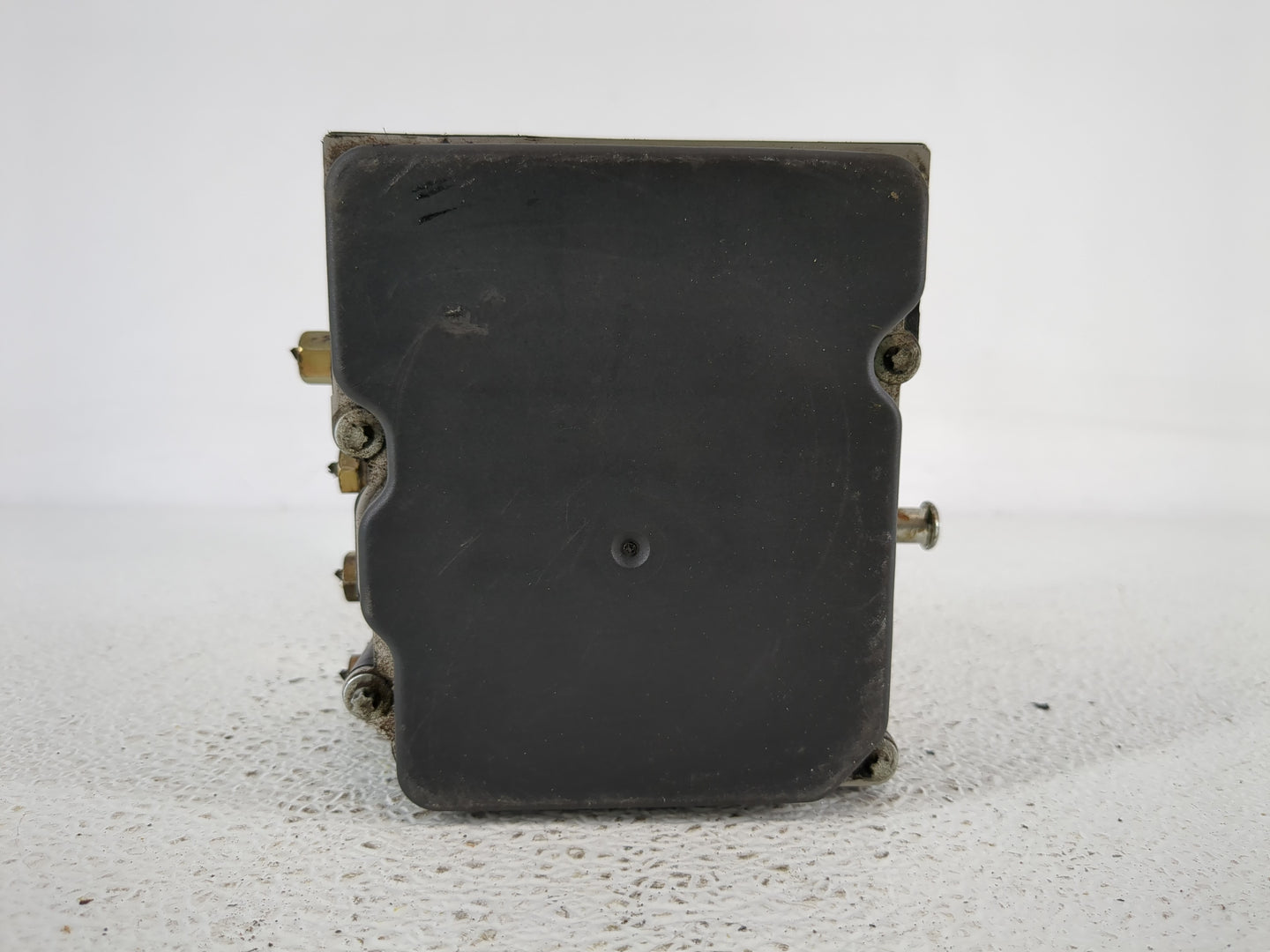 2010 Nissan Altima ABS Pump Control Module Replacement P/N:47660 ZX00A Fits OEM Used Auto Parts - Oemusedautoparts1.com