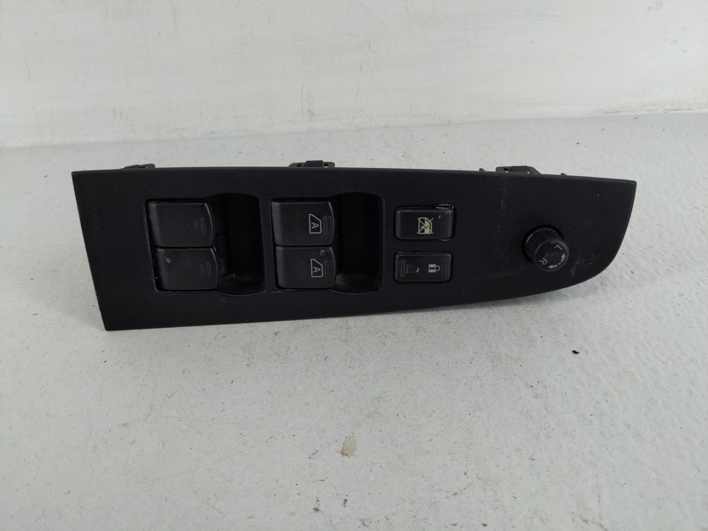 2007-2012 Nissan Altima Master Power Window Switch Replacement Driver Side Left P/N:25401 ZN50C Fits OEM Used Auto Parts - O
