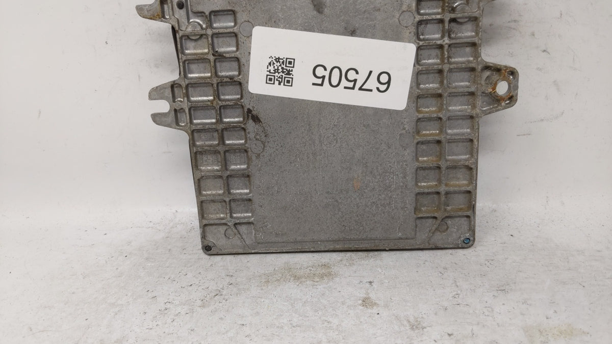 2010 Nissan Altima PCM Engine Control Computer ECU ECM PCU OEM P/N:MEC114-011 OEM Used Auto Parts - Oemusedautoparts1.com
