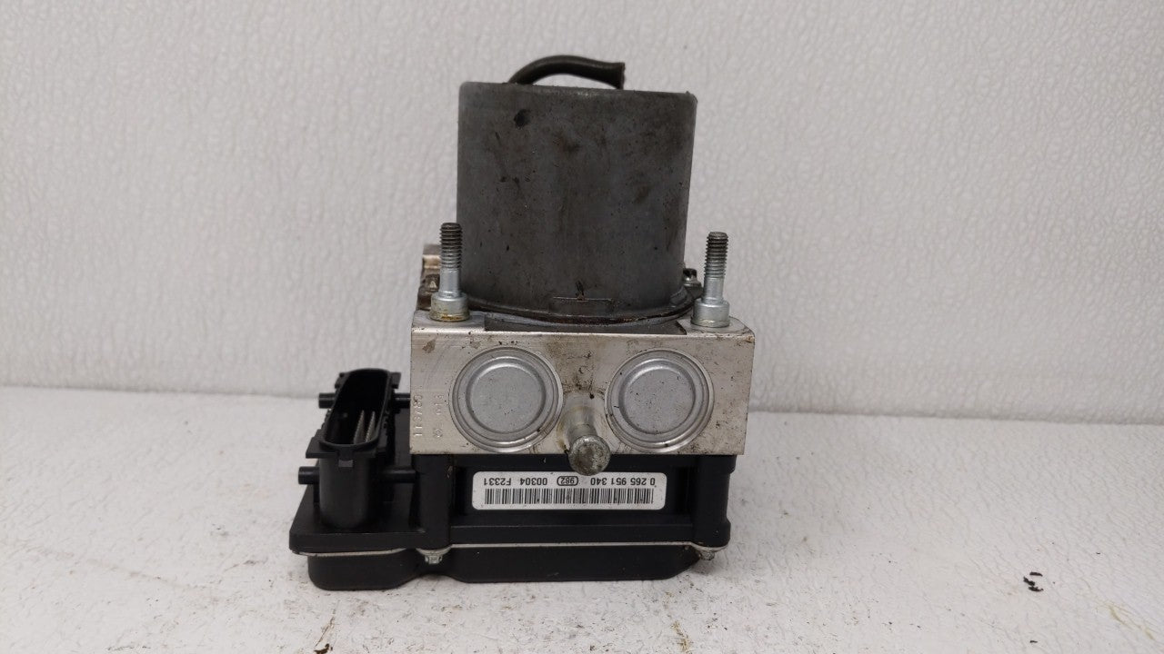 2010 Nissan Altima ABS Pump Control Module Replacement P/N:00304 F2331 0 265 230 665 Fits OEM Used Auto Parts - Oemusedautop