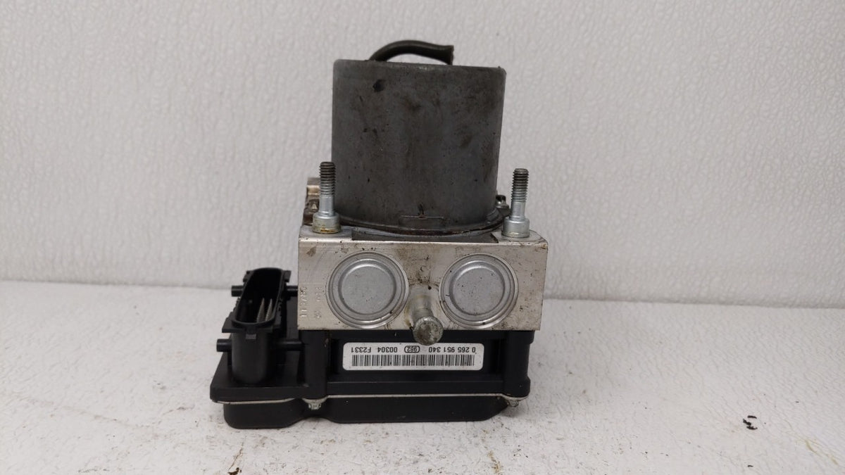 2010 Nissan Altima Anti-Lock Brake ABS Pump Module Actuator OEM P/N:00304 F2331 0 265 230 665 Fits OEM Used Auto Parts - Oem