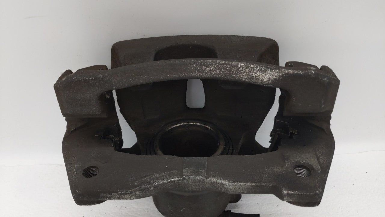 2010-2013 Nissan Altima Front Driver Left Brake Caliper 123266 - Oemusedautoparts1.com