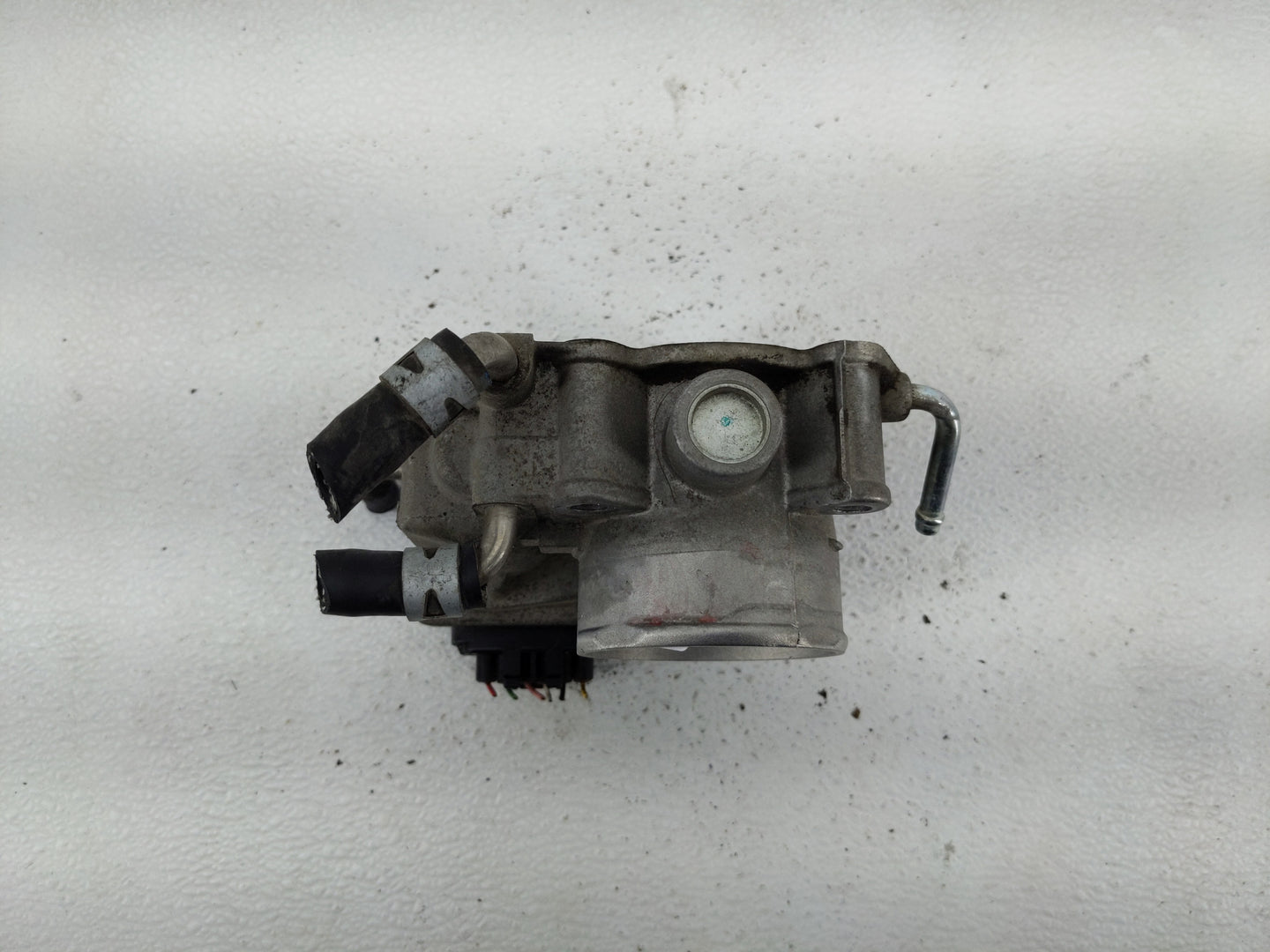 2007-2013 Nissan Altima Throttle Body P/N:22030-0H030 Fits Fits 2007 2008 2009 2010 2011 2012 2013 OEM Used Auto Parts - Oem