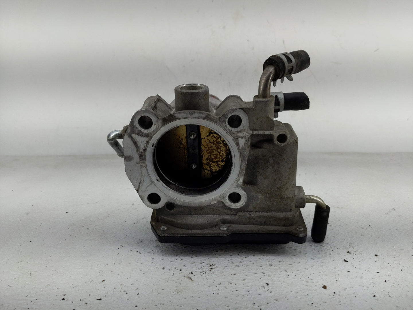 2007-2013 Nissan Altima Throttle Body P/N:22030-0H030 Fits Fits 2007 2008 2009 2010 2011 2012 2013 OEM Used Auto Parts - Oem