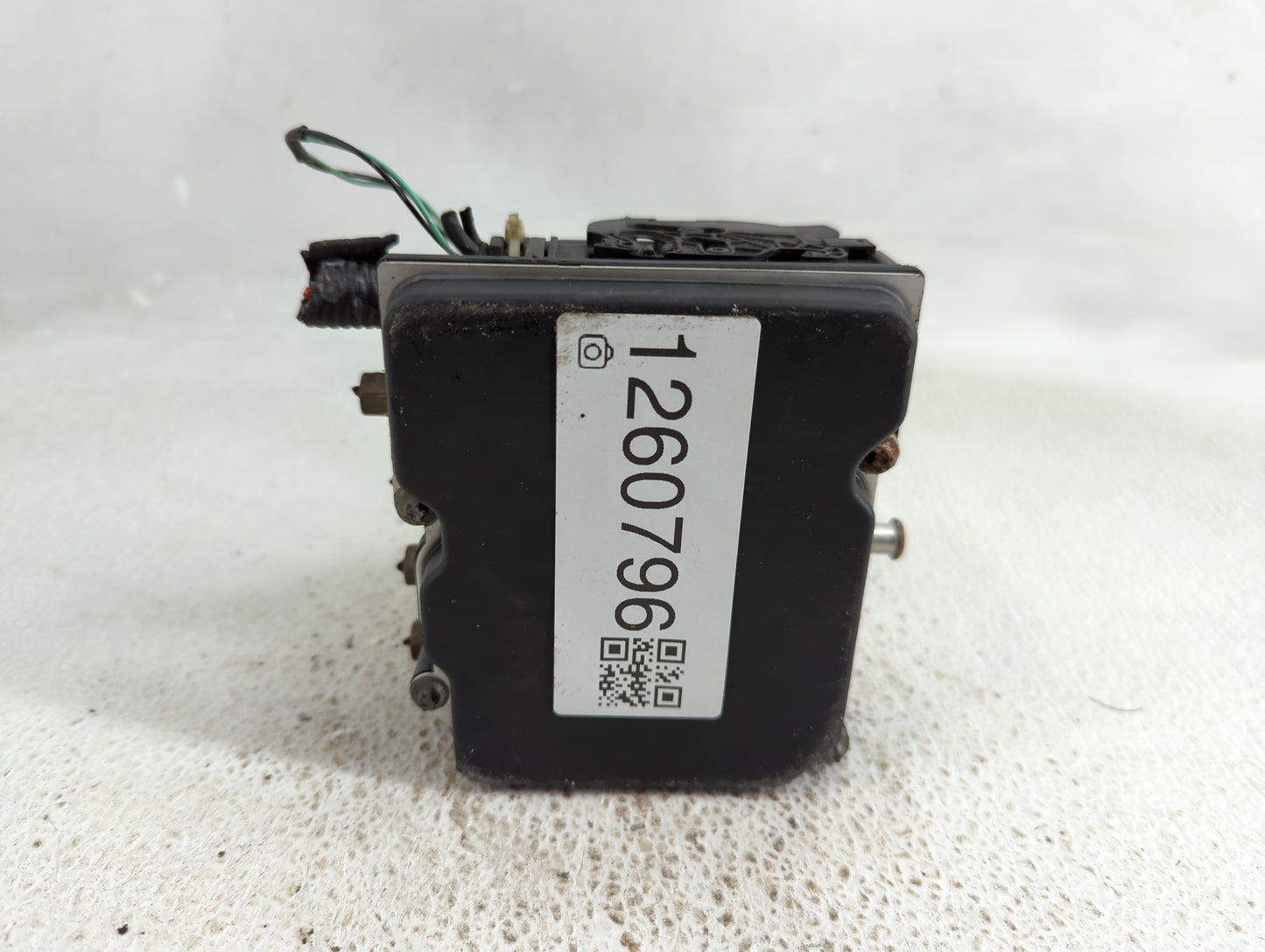 2010 Nissan Altima ABS Pump Control Module Replacement P/N:47660 ZX00A Fits OEM Used Auto Parts - Oemusedautoparts1.com