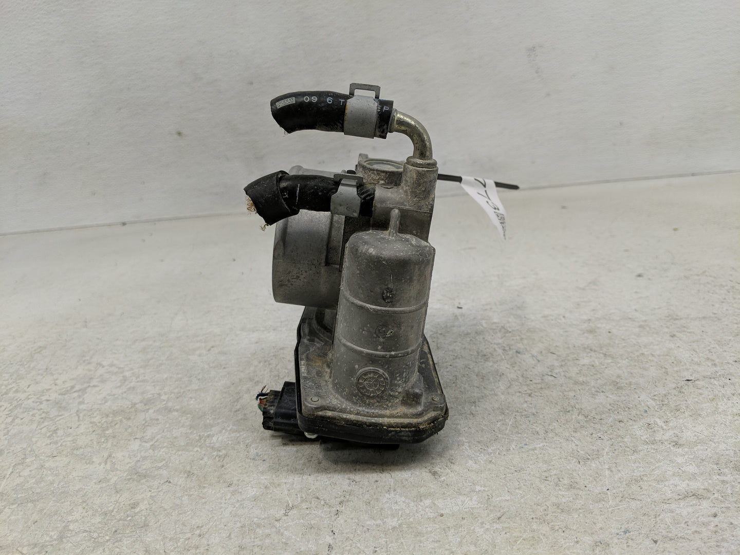 2007-2013 Nissan Altima Throttle Body Fits Fits 2007 2008 2009 2010 2011 2012 2013 OEM Used Auto Parts - Oemusedautoparts1.c