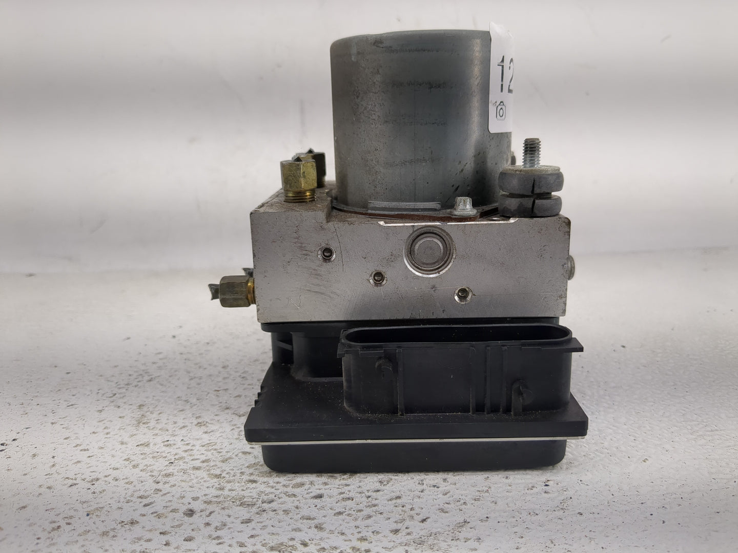 2010 Nissan Altima ABS Pump Control Module Replacement P/N:47660 ZX10A Fits OEM Used Auto Parts - Oemusedautoparts1.com