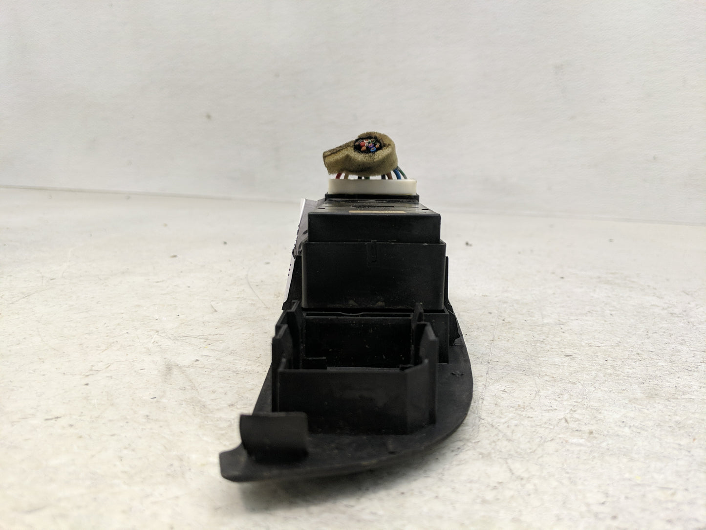 2008-2013 Nissan Altima Master Power Window Switch Replacement Driver Side Left P/N:25401 ZN60A Fits OEM Used Auto Parts - O