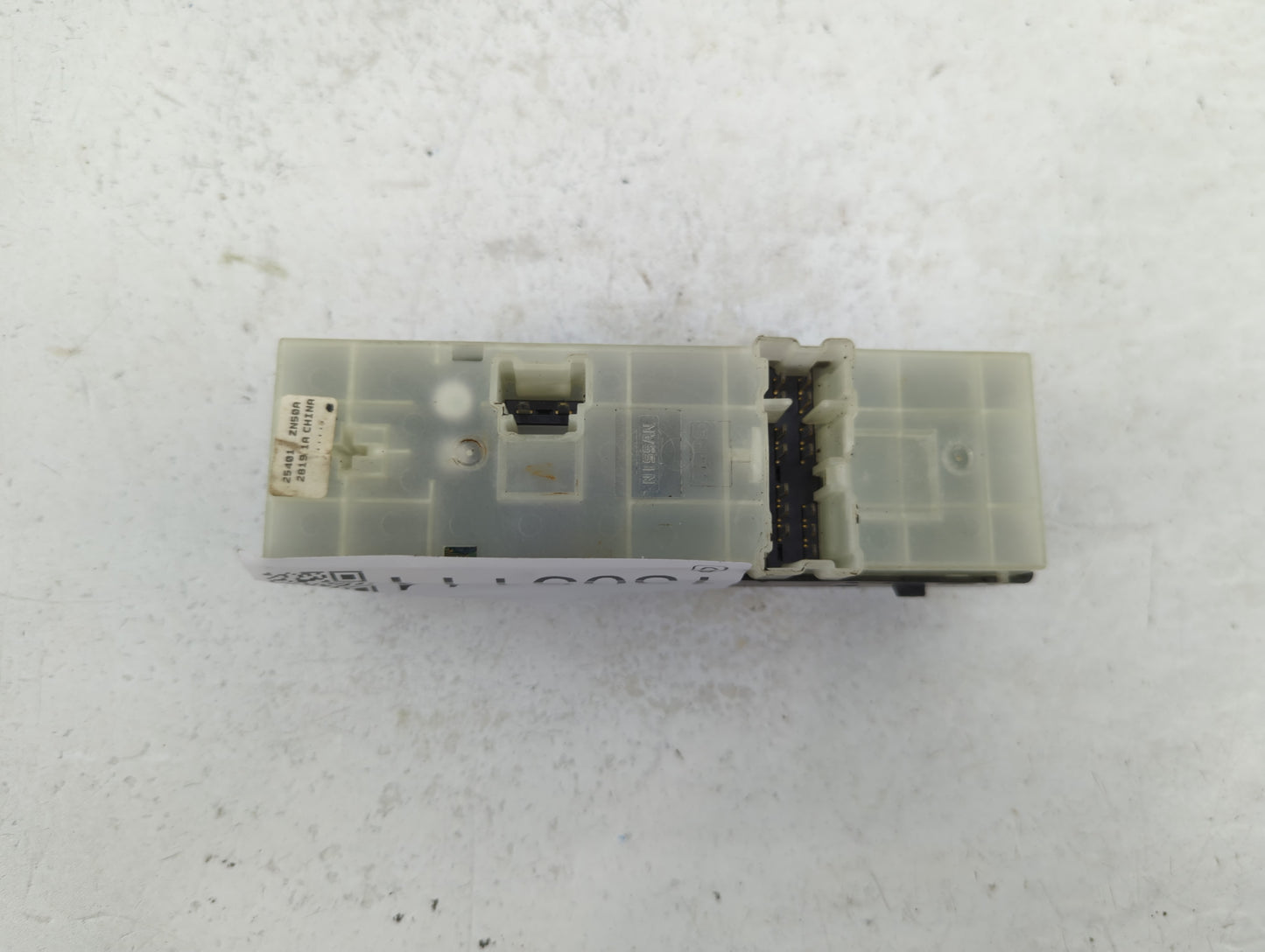 2007-2012 Nissan Altima Master Power Window Switch Replacement Driver Side Left P/N:25401 ZN50A Fits OEM Used Auto Parts - O
