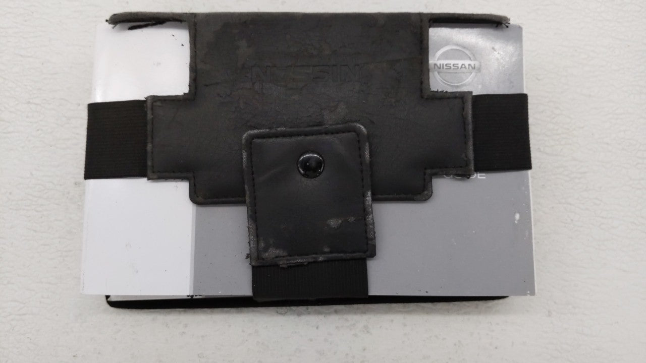 2010 Nissan Altima Owners Manual Book Guide OEM Used Auto Parts - Oemusedautoparts1.com