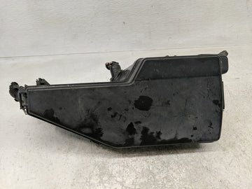 2008-2010 Nissan Altima Fusebox Fuse Box Panel Relay Module P/N:284B71AA0A Fits Fits 2008 2009 2010 OEM Used Auto Parts - Oe