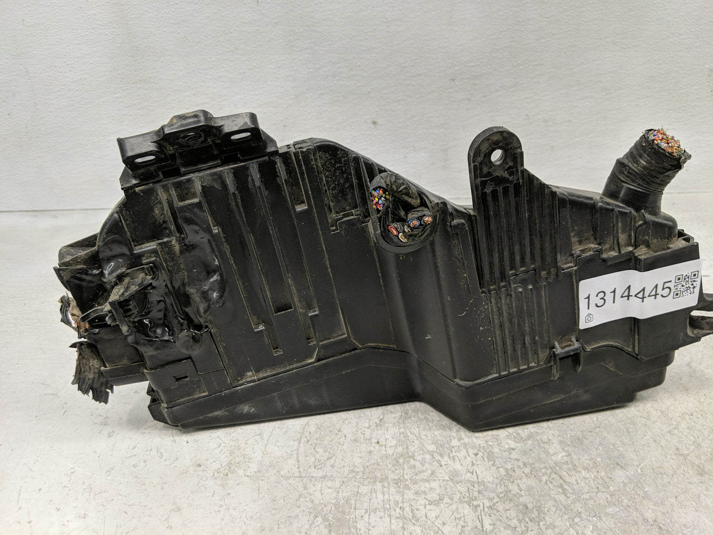 2008-2010 Nissan Altima Fusebox Fuse Box Panel Relay Module P/N:284B71AA0A Fits Fits 2008 2009 2010 OEM Used Auto Parts - Oe