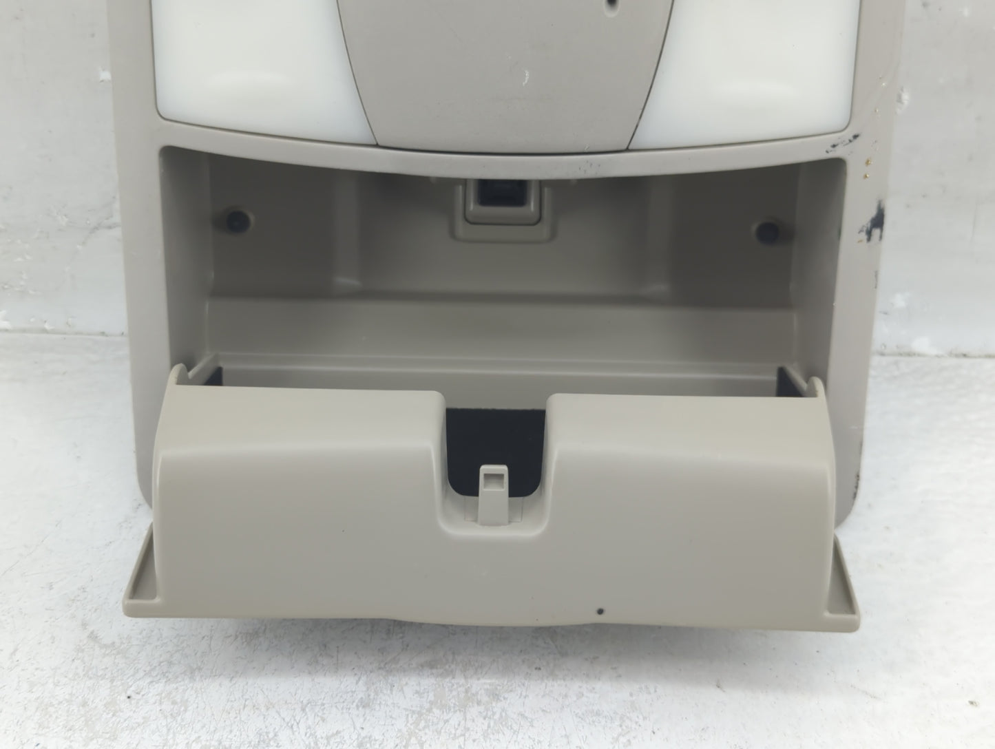 2010-2012 Nissan Altima Overhead Roof Console 1321771 - Oemusedautoparts1.com