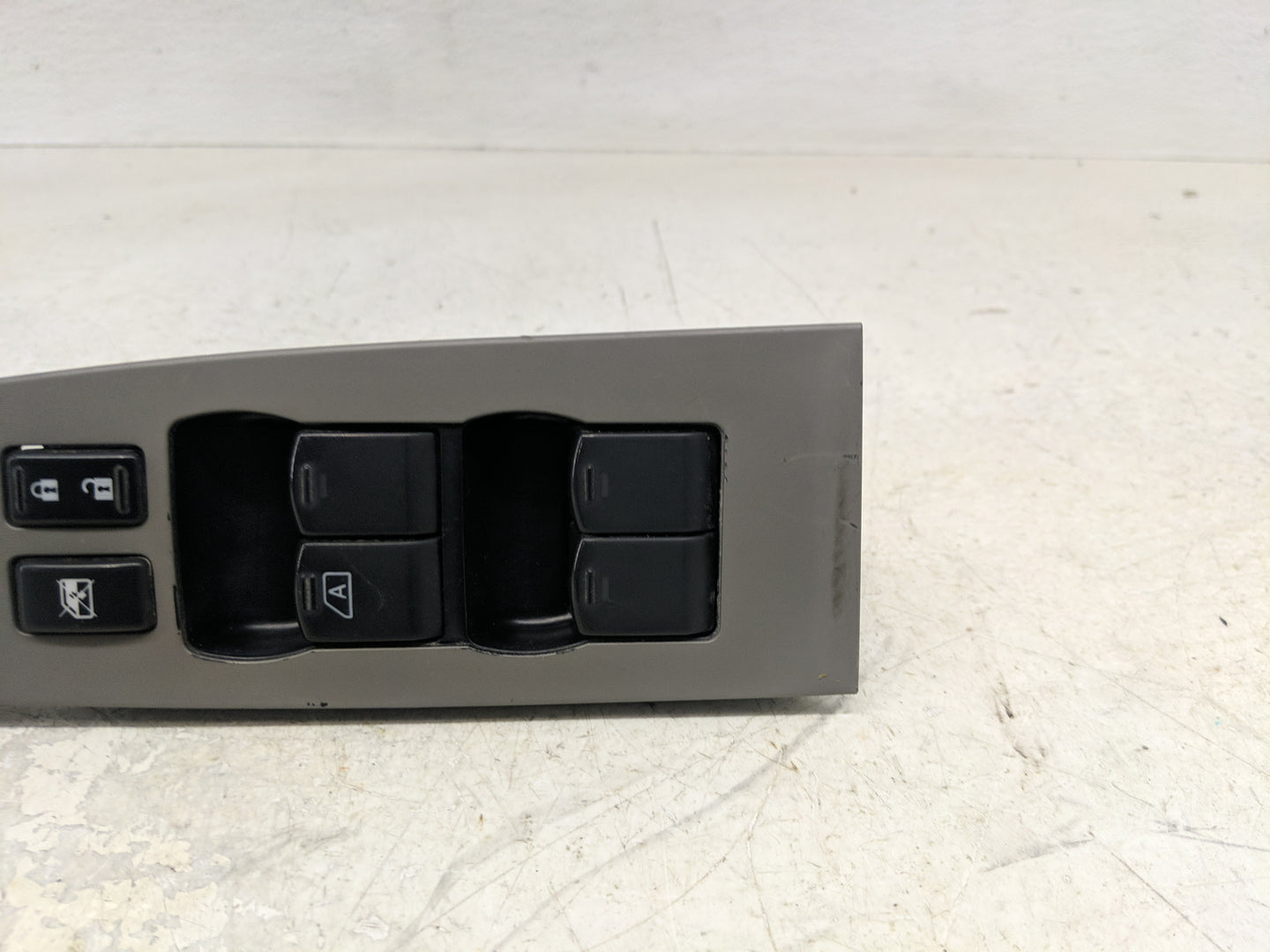 2007-2012 Nissan Altima Master Power Window Switch Replacement Driver Side Left P/N:25401-ZN50B Fits OEM Used Auto Parts - O