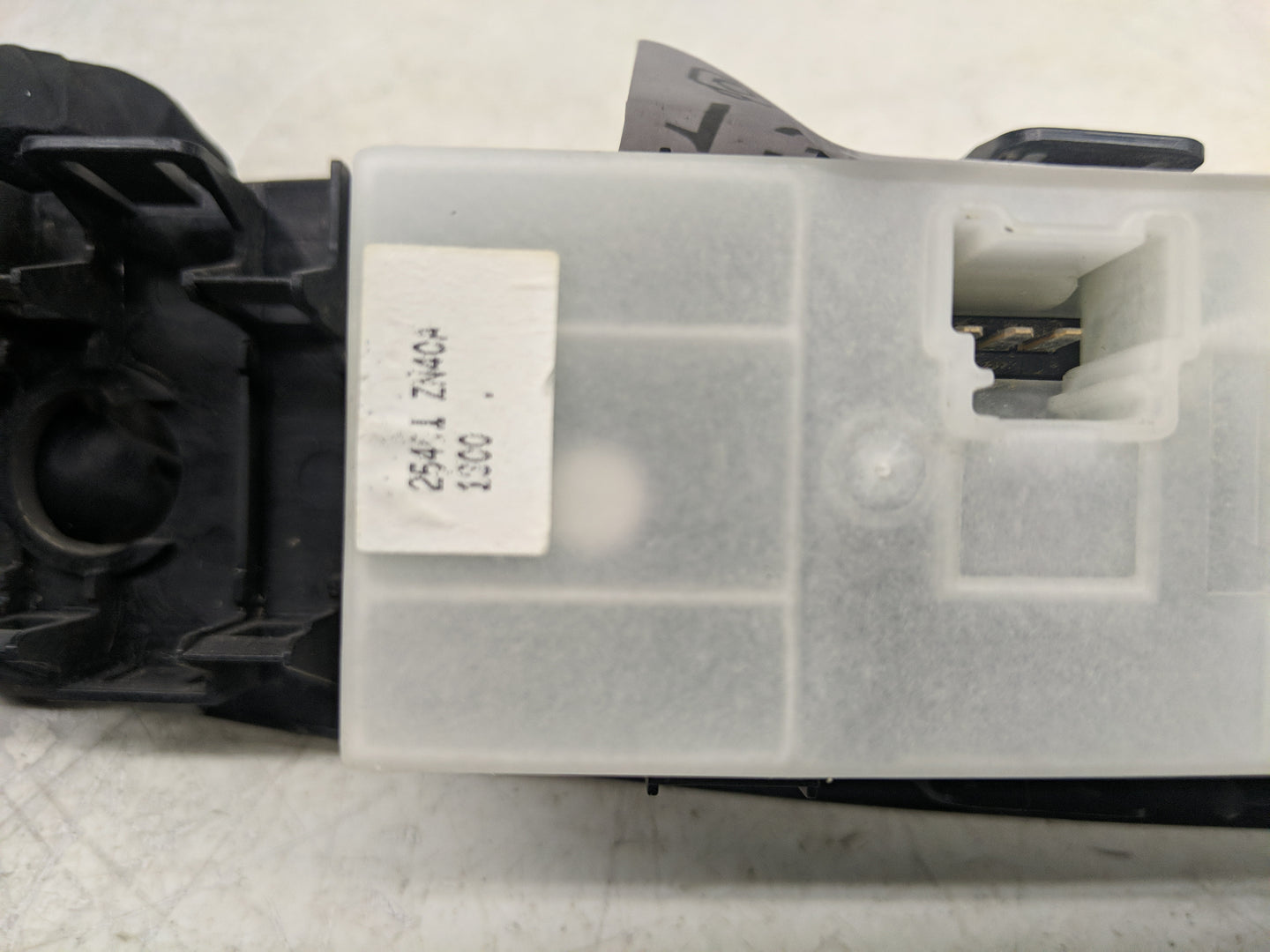 2007-2012 Nissan Altima Master Power Window Switch Replacement Driver Side Left P/N:25401-ZN50B Fits OEM Used Auto Parts - O