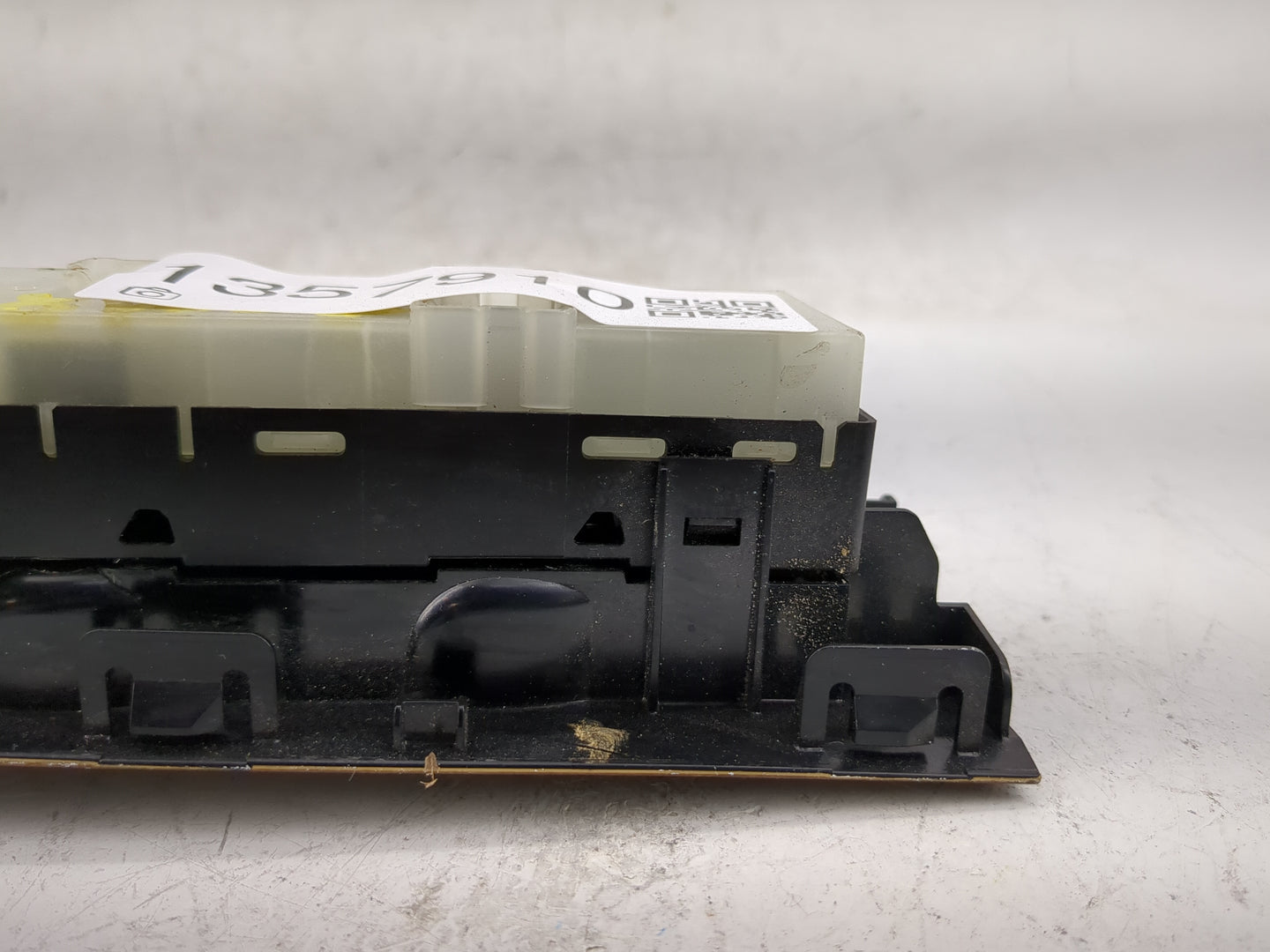 2007-2012 Nissan Altima Master Power Window Switch Replacement Driver Side Left P/N:25401 ZN50A Fits OEM Used Auto Parts - O