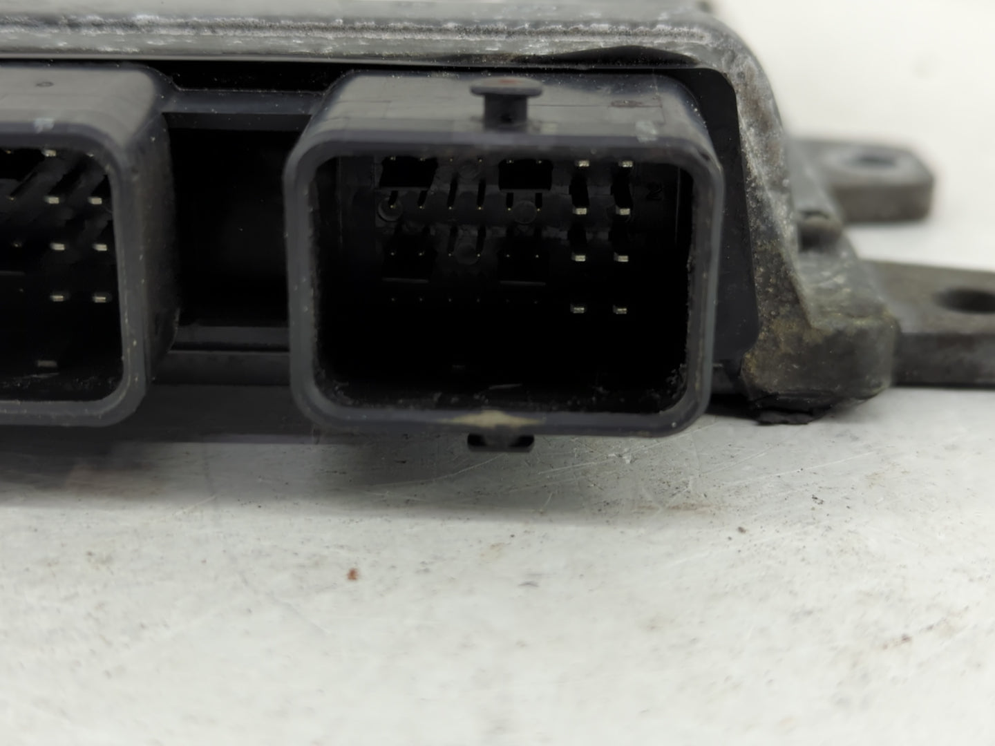 2010 Nissan Altima PCM Engine Control Computer ECU ECM PCU OEM P/N:MEC112-011 Fits OEM Used Auto Parts - Oemusedautoparts1.c
