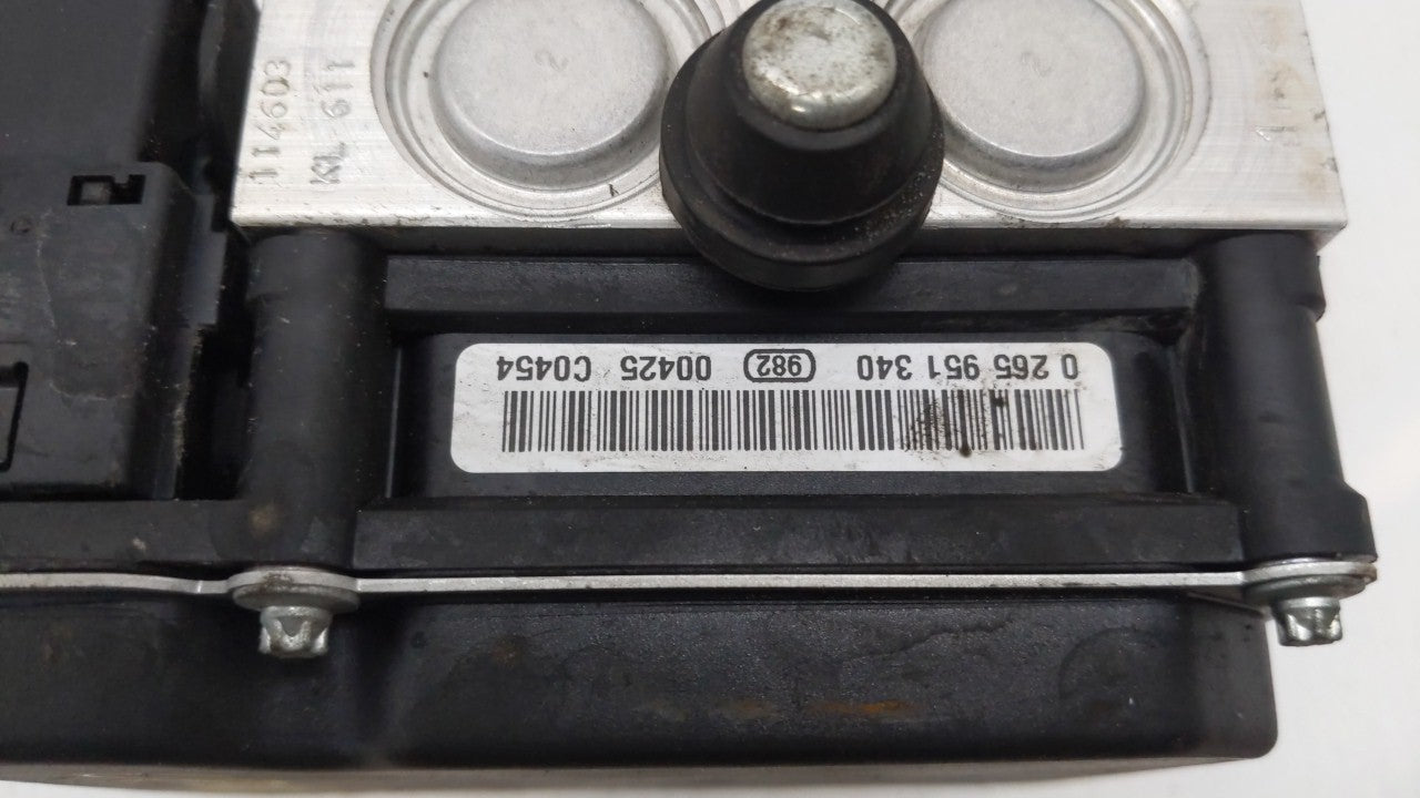 2010 Nissan Altima ABS Pump Control Module Replacement Fits OEM Used Auto Parts - Oemusedautoparts1.com