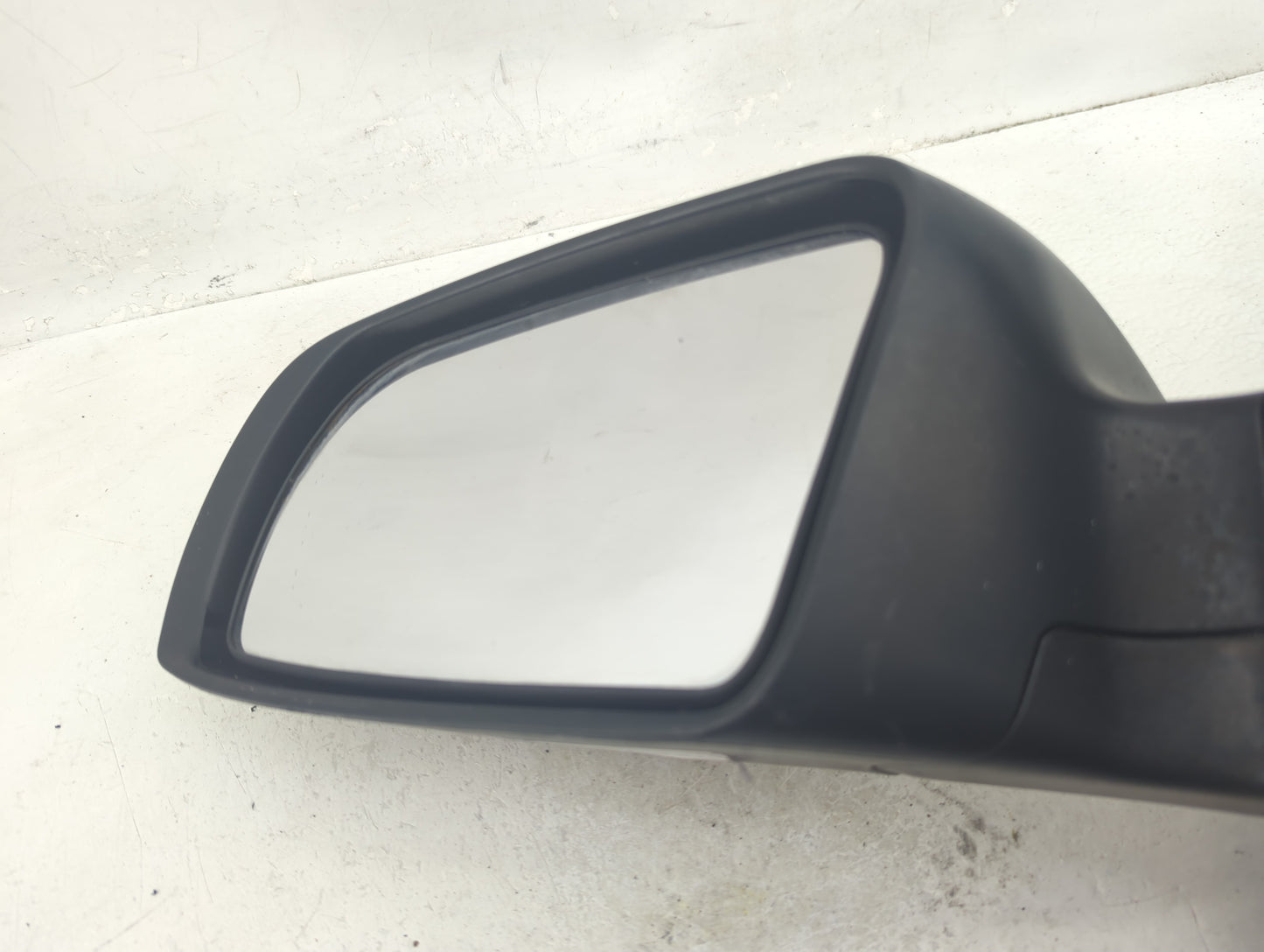2010-2012 Nissan Altima Driver Side View Mirror - Left Door Mirror OEM Used - Oemusedautoparts1.com