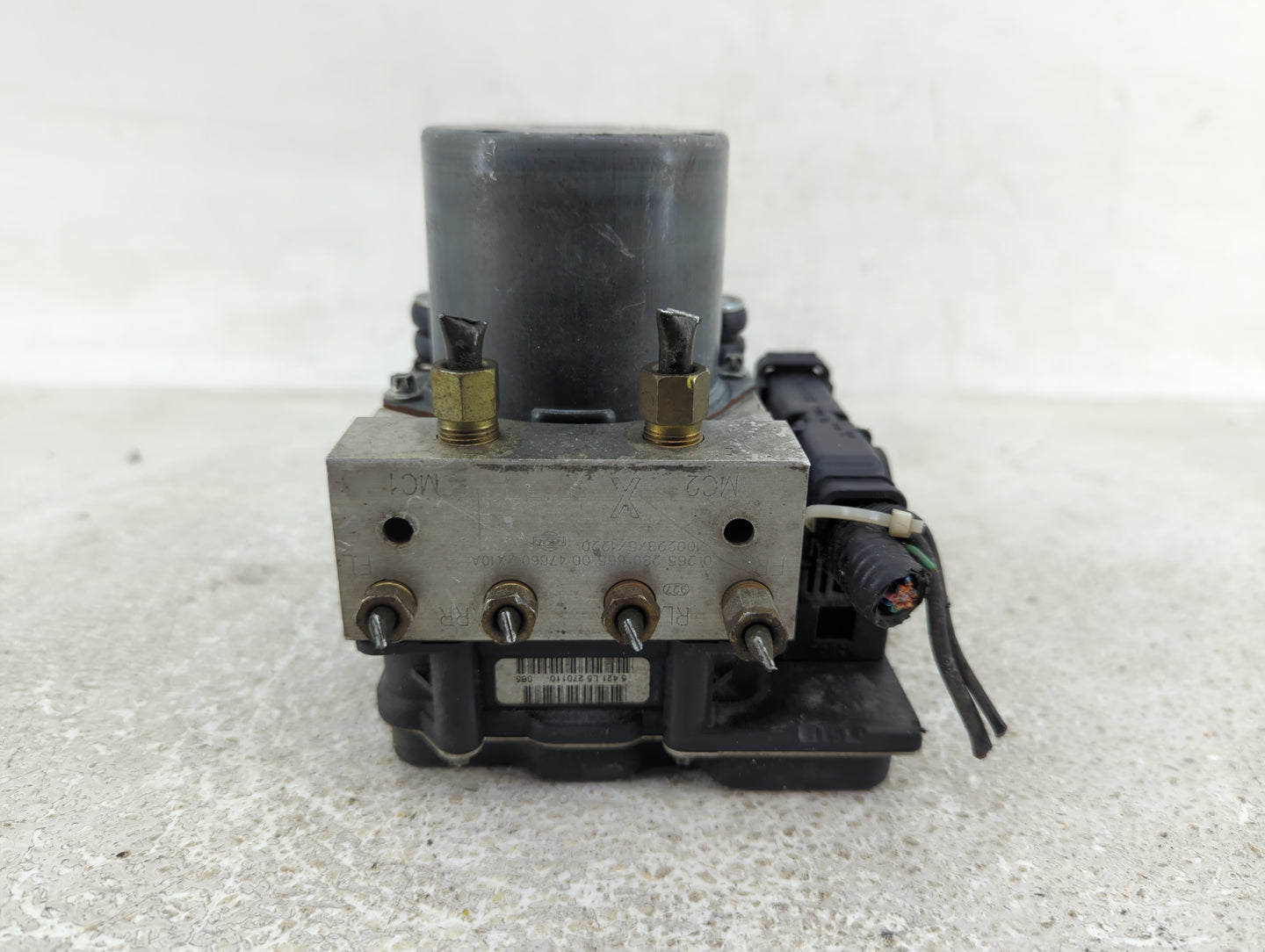 2010 Nissan Altima ABS Pump Control Module Replacement P/N:0 265 230 665 47660 ZX10A Fits OEM Used Auto Parts - Oemusedautop