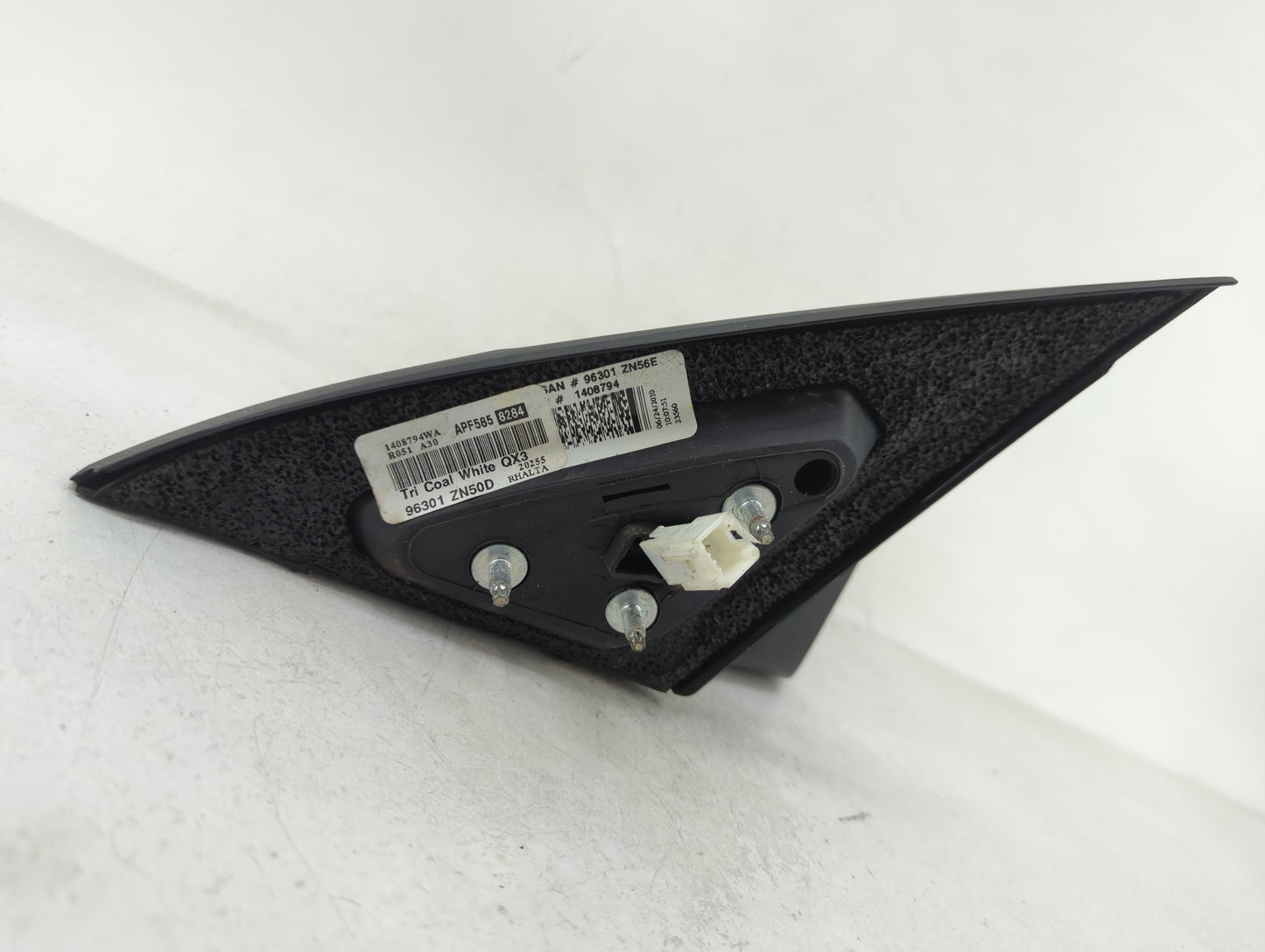 2010-2012 Nissan Altima Passenger Side View Mirror - Right Door Mirror OEM Used - Oemusedautoparts1.com
