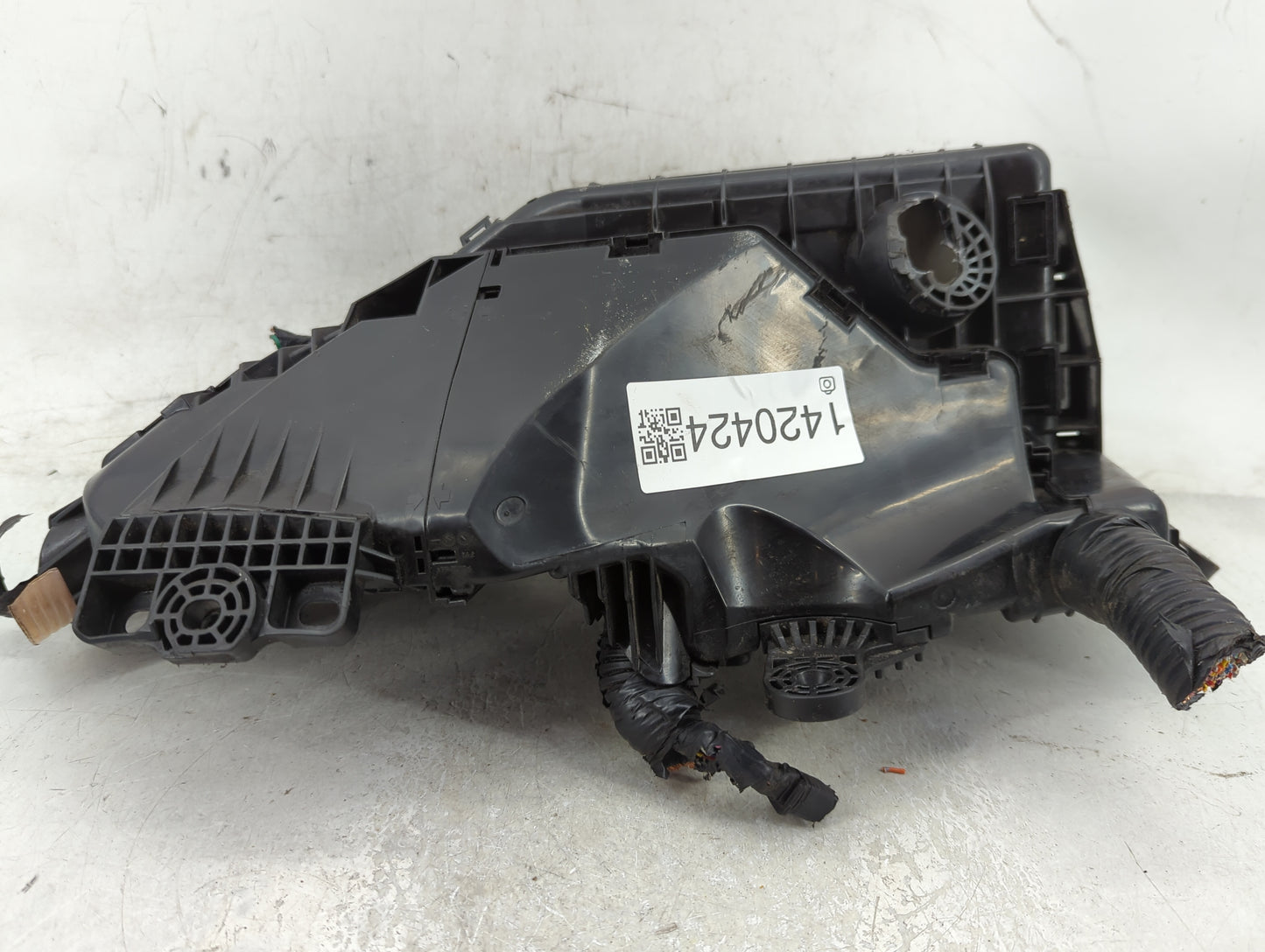 2008-2010 Nissan Altima Fusebox Fuse Box Panel Relay Module P/N:7154-9164-30 Fits Fits 2008 2009 2010 OEM Used Auto Parts - 