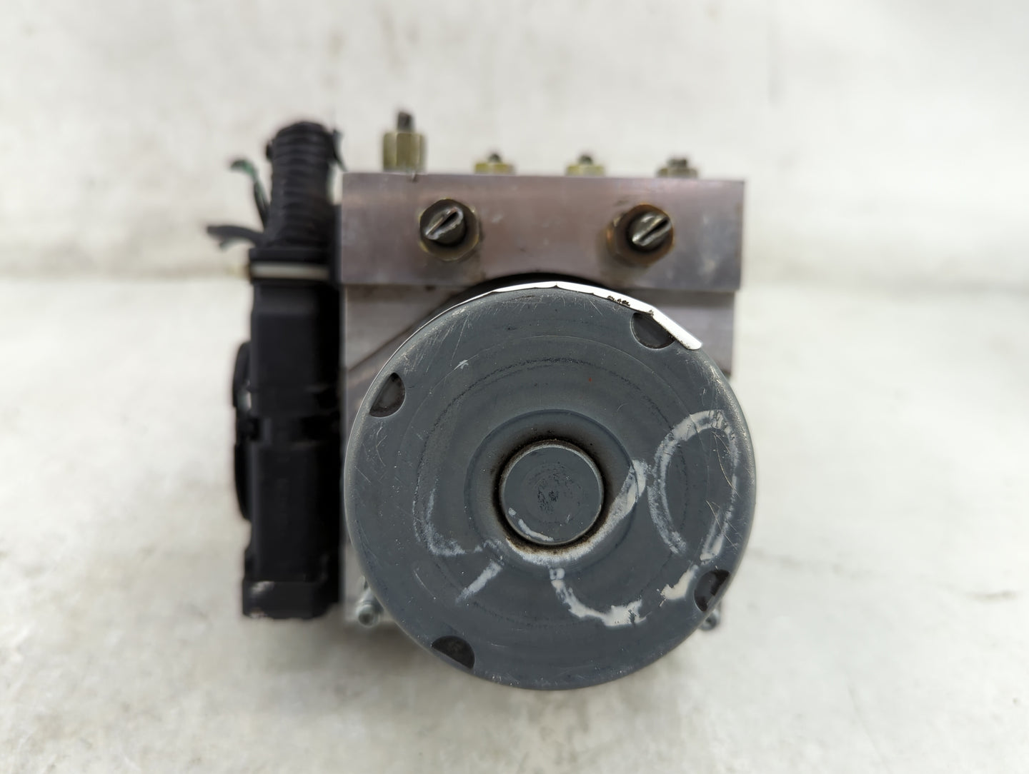2007-2010 Nissan Altima ABS Pump Control Module Replacement P/N:0 265 950 562 Fits Fits 2007 2008 2009 2010 OEM Used Auto Pa