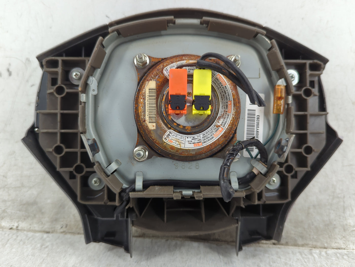 2010-2013 Nissan Altima Air Bag Driver Left Steering Wheel Mounted - Oemusedautoparts1.com