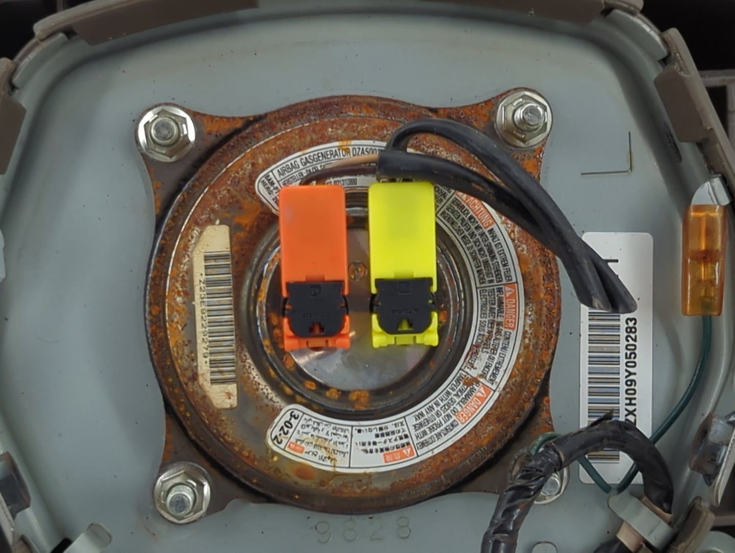 2010-2013 Nissan Altima Air Bag Driver Left Steering Wheel Mounted - Oemusedautoparts1.com
