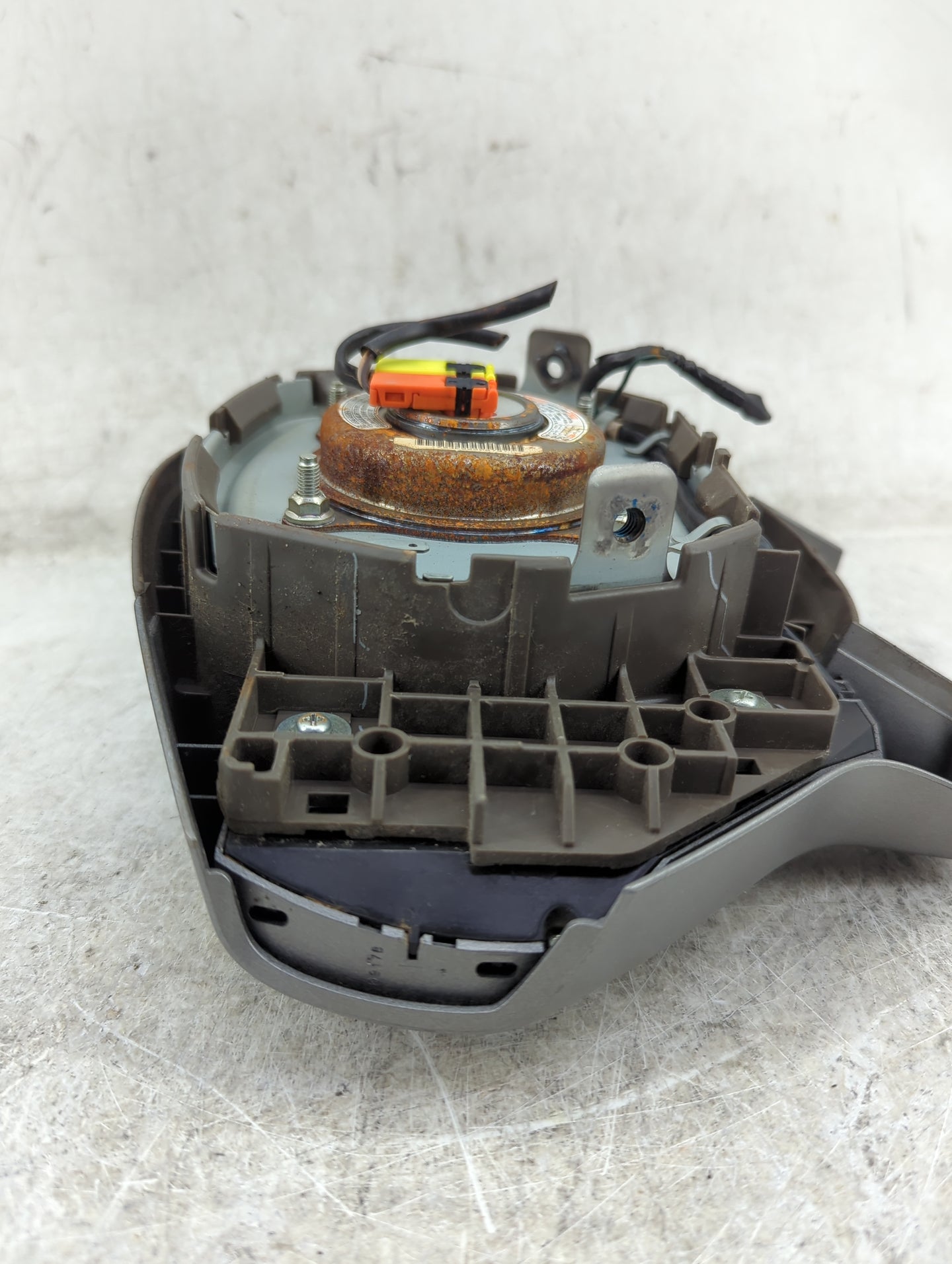 2010-2013 Nissan Altima Air Bag Driver Left Steering Wheel Mounted - Oemusedautoparts1.com
