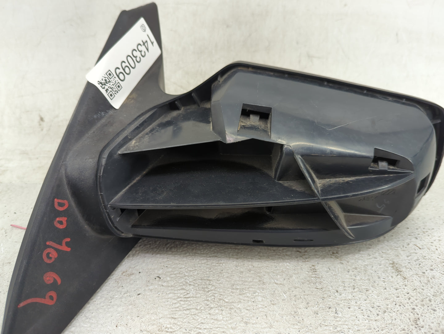 2008-2013 Nissan Altima Driver Side View Mirror - Left Door Mirror OEM Used - Oemusedautoparts1.com