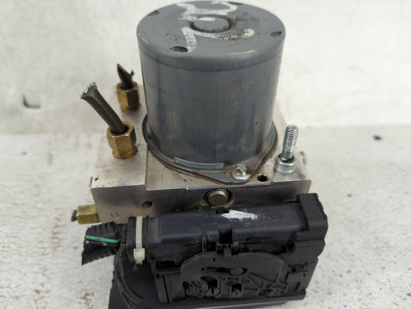 2010 Nissan Altima ABS Pump Control Module Replacement P/N:00315 B0548 0 265 951 342, 47660 ZX00A Fits OEM Used Auto Parts -