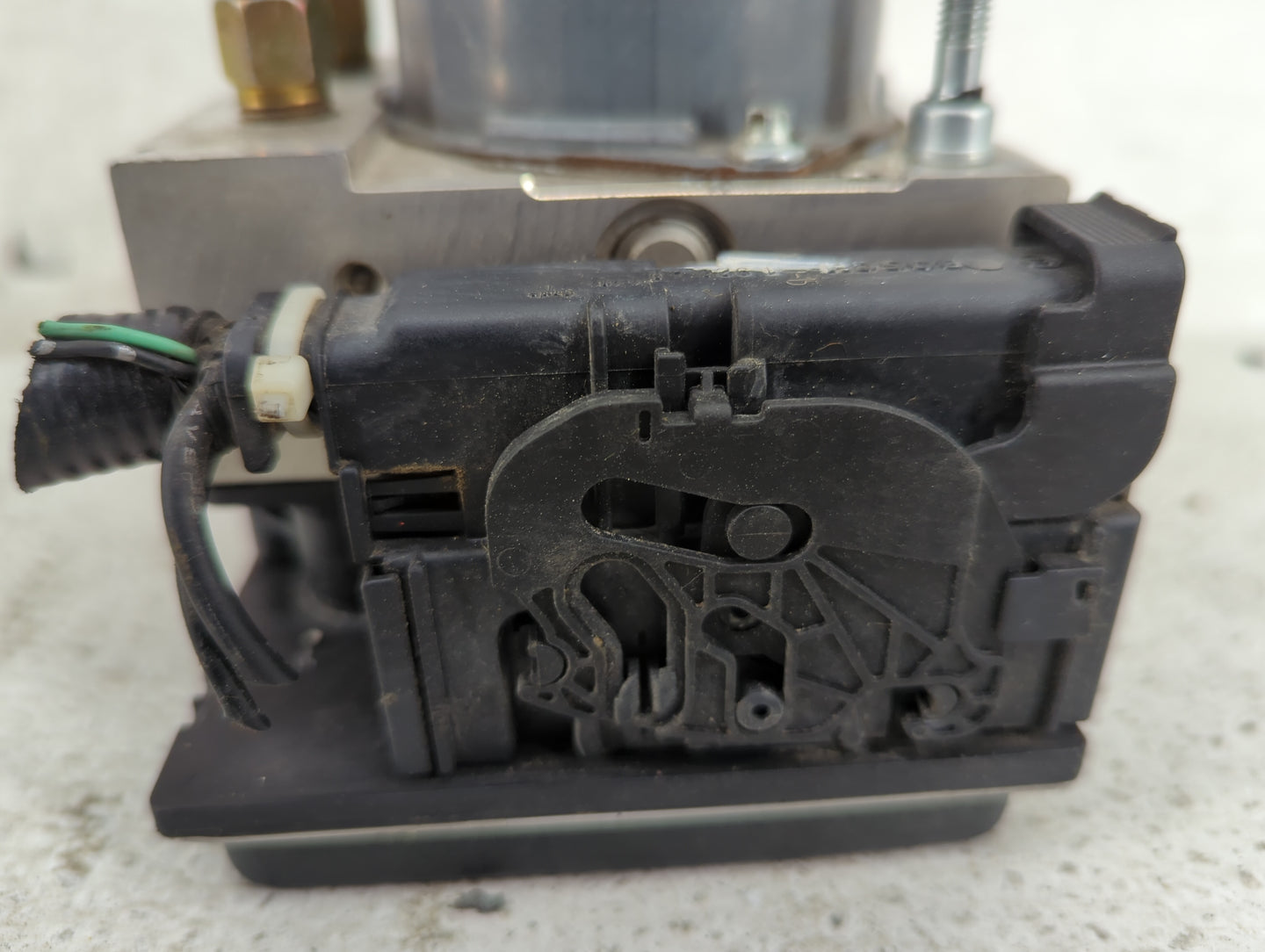 2010 Nissan Altima ABS Pump Control Module Replacement P/N:00315 B0548 0 265 951 342, 47660 ZX00A Fits OEM Used Auto Parts -