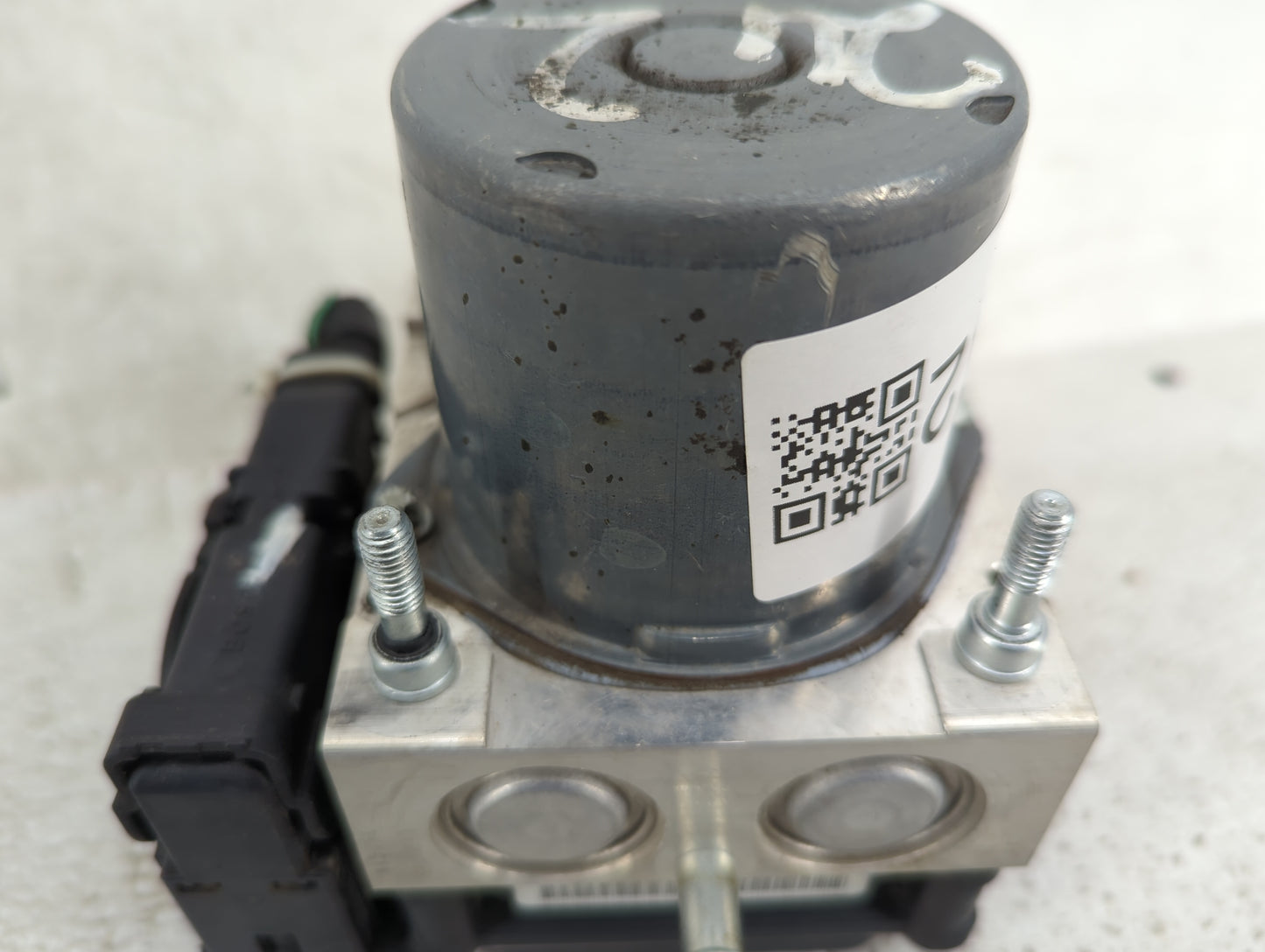 2010 Nissan Altima ABS Pump Control Module Replacement P/N:00315 B0548 0 265 951 342, 47660 ZX00A Fits OEM Used Auto Parts -