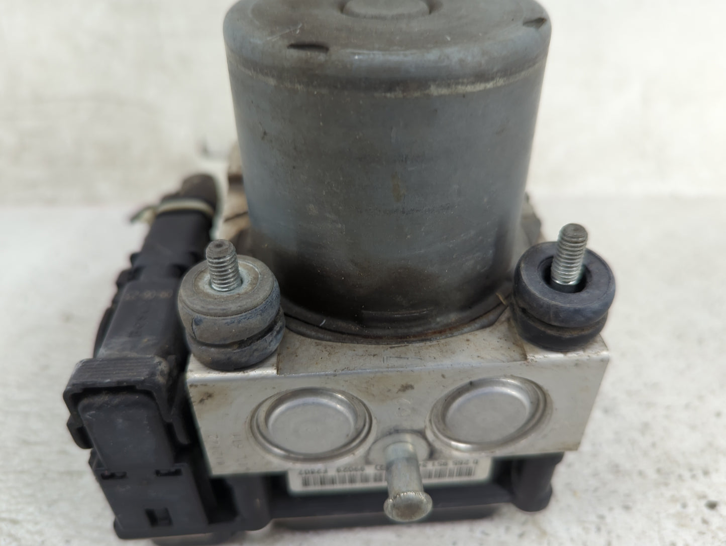 2010 Nissan Altima ABS Pump Control Module Replacement P/N:0 265 951 340 99029 F2807, 0 265 230 665, 47660 ZX10A Fits OEM Us