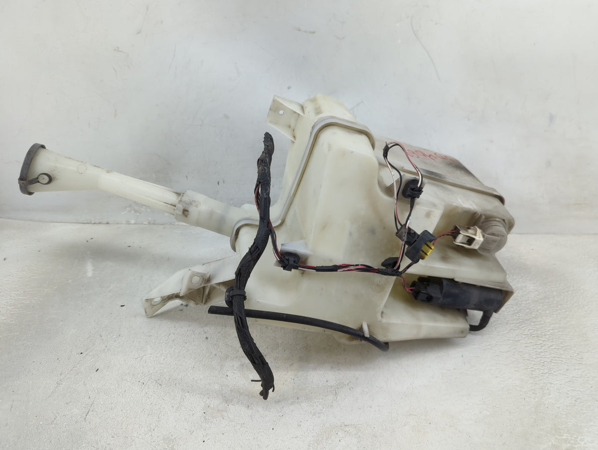 2010 Nissan Altima Windshield Washer Fluid Reservoir Bottle Oem - Oemusedautoparts1.com