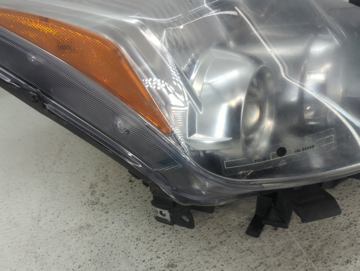 2010-2013 Nissan Altima Passenger Right Oem Head Light Headlight Lamp - Oemusedautoparts1.com